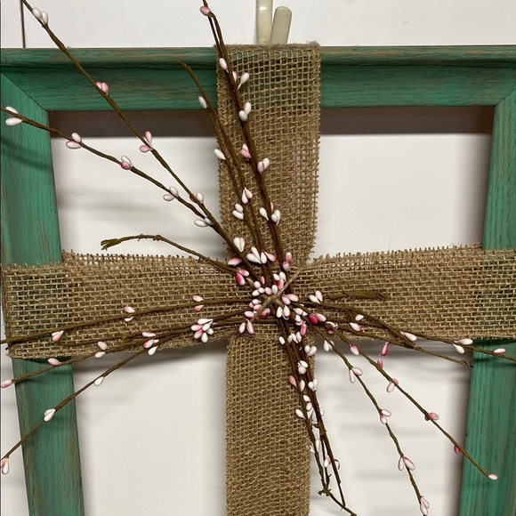 Rustic Green and Brown Burlap Cross Frame - Picture 3 of 7